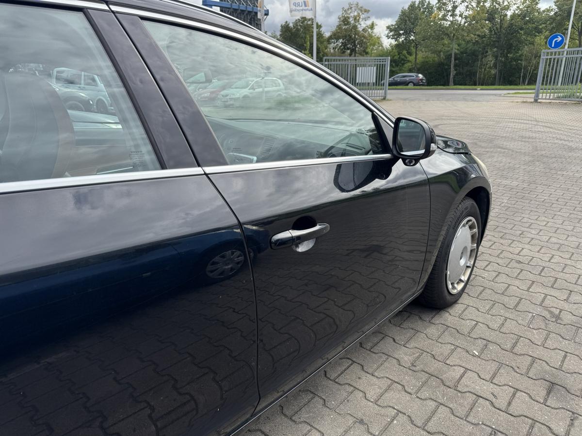 Volvo V60 original T&uuml;r vorn rechts 01900 Black Stone Rohbau Bj.2011